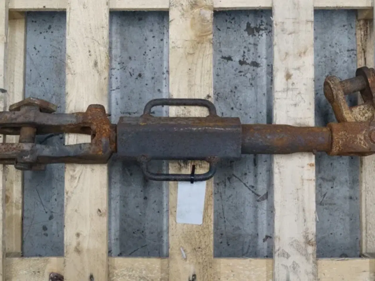 Billede 9 - Case MXU 135 R.H. Liftspindel 47130650