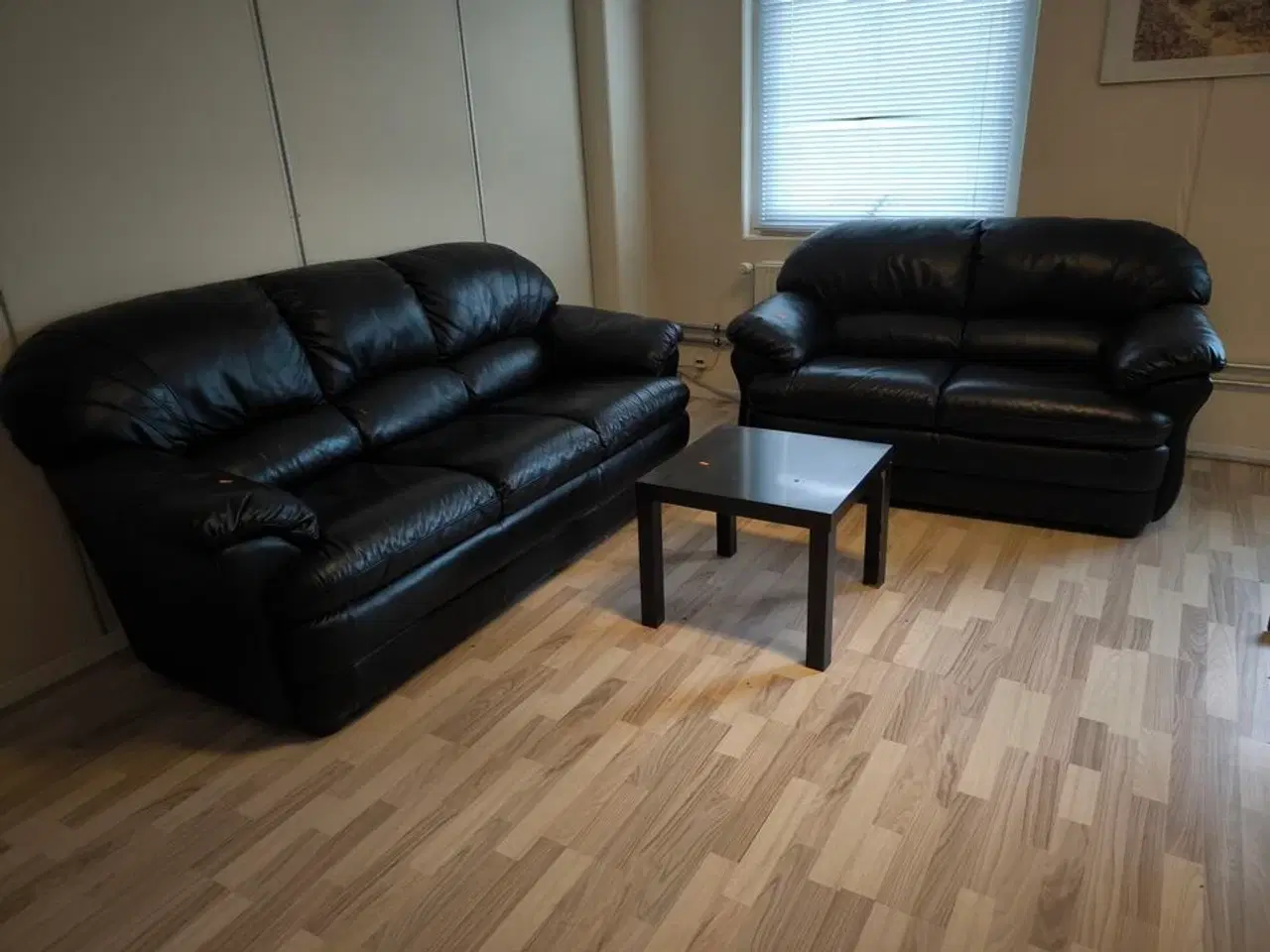 Billede 1 - Sofagruppe med bord