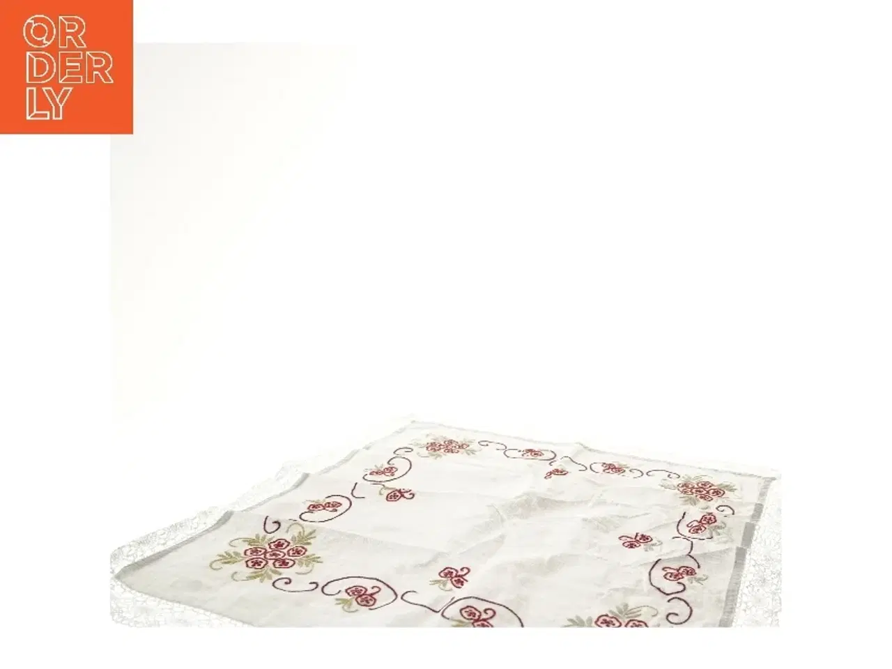 Billede 2 - Dug med blomsterbroderi (str. 65x60 cm)