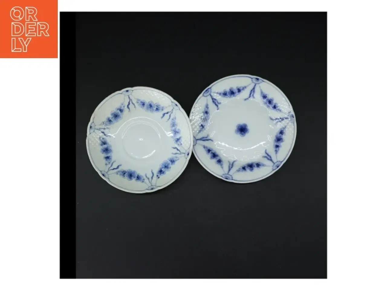 Billede 3 - Porcelæns tallerkener fra Royal Copenhagen (str. Ø. 18,5 cm)