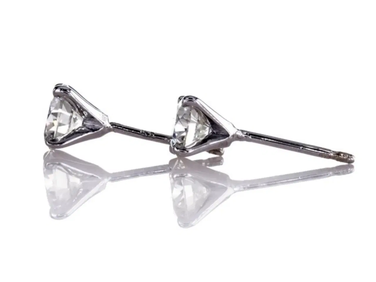 Billede 5 - 1,26 ct NATURLIGE diamantørestikker - IKKE lab