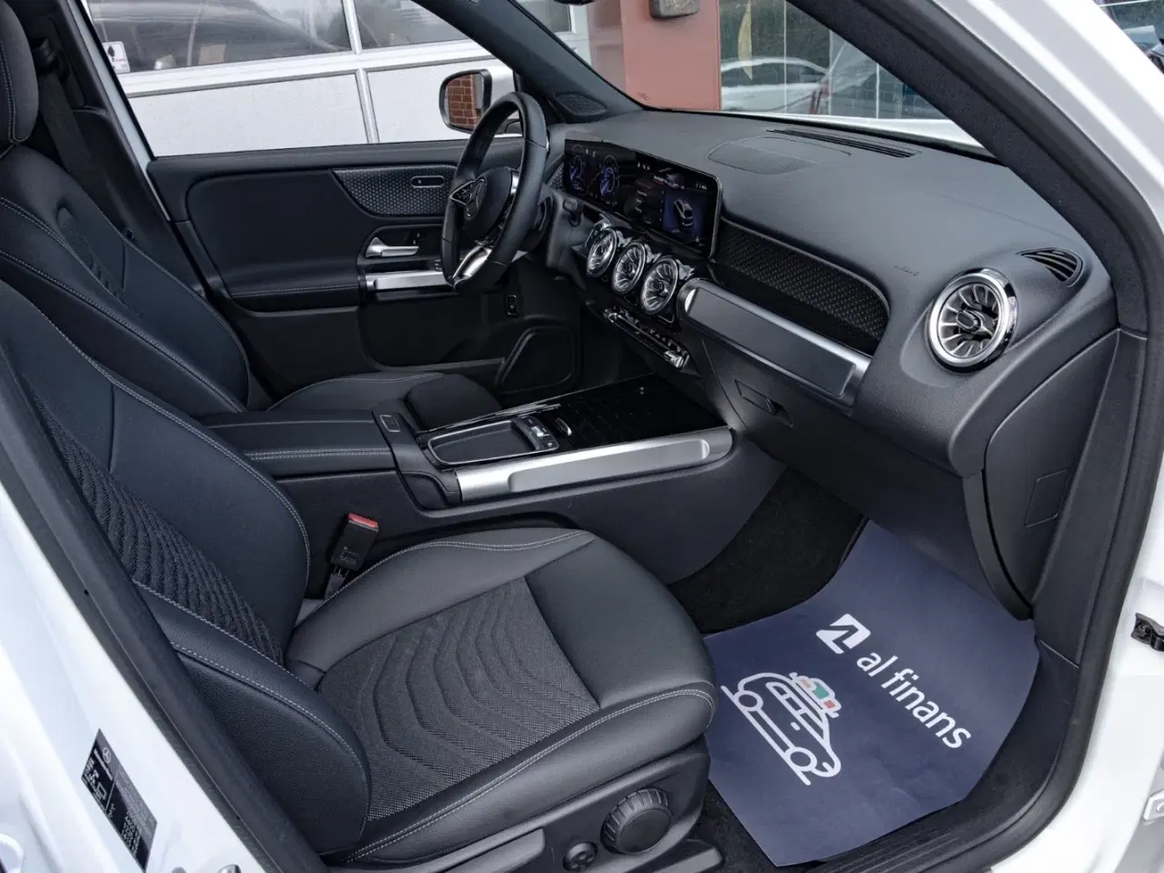 Billede 5 - Mercedes EQB300  Progressive 4Matic