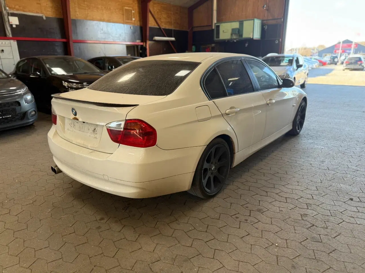 Billede 4 - BMW 320i 2,0 