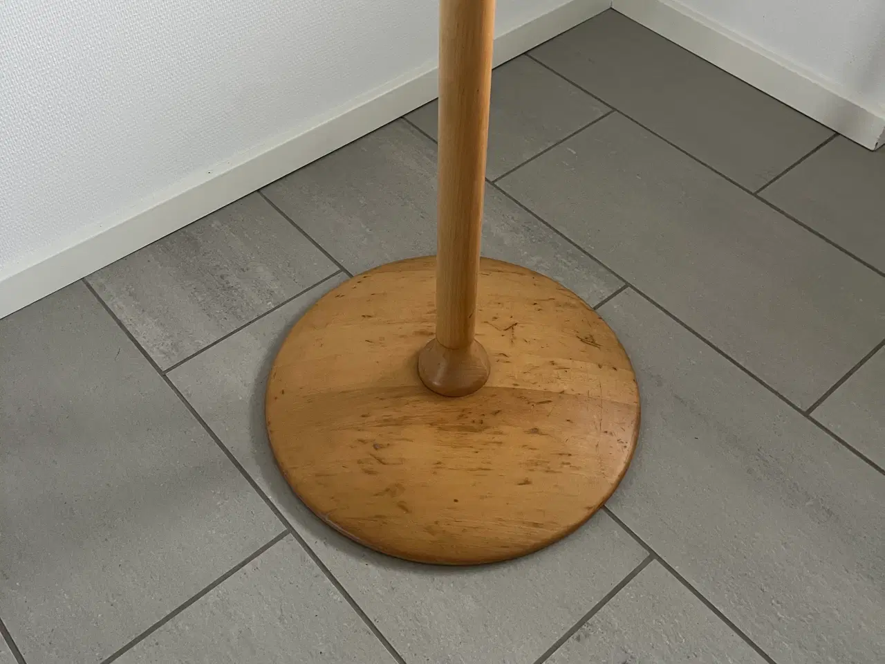 Billede 3 - Stumtjener i bøg