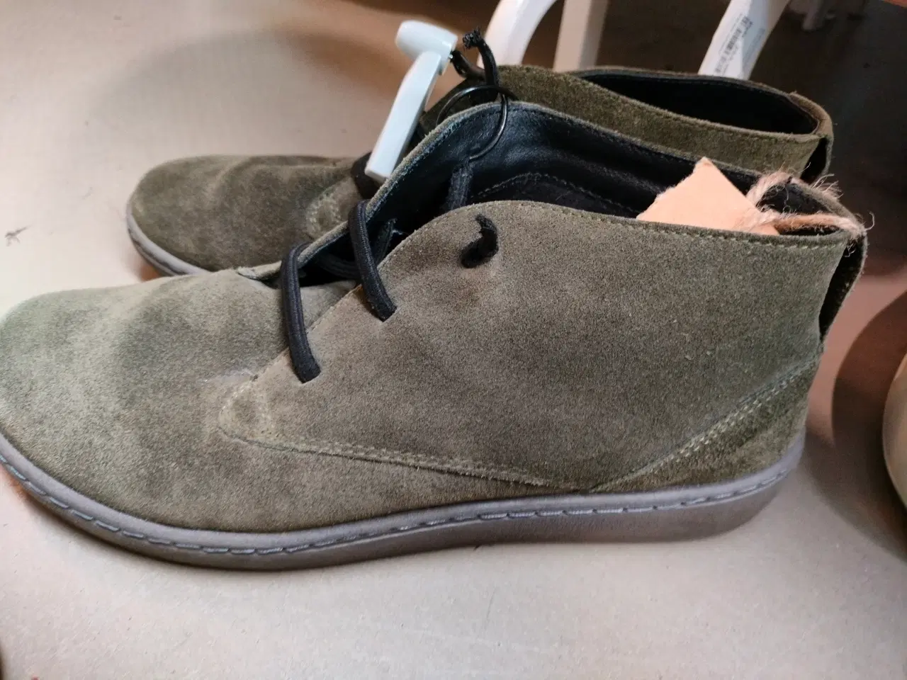 Billede 6 - Forskellige sko i str 38 fra 35 kr