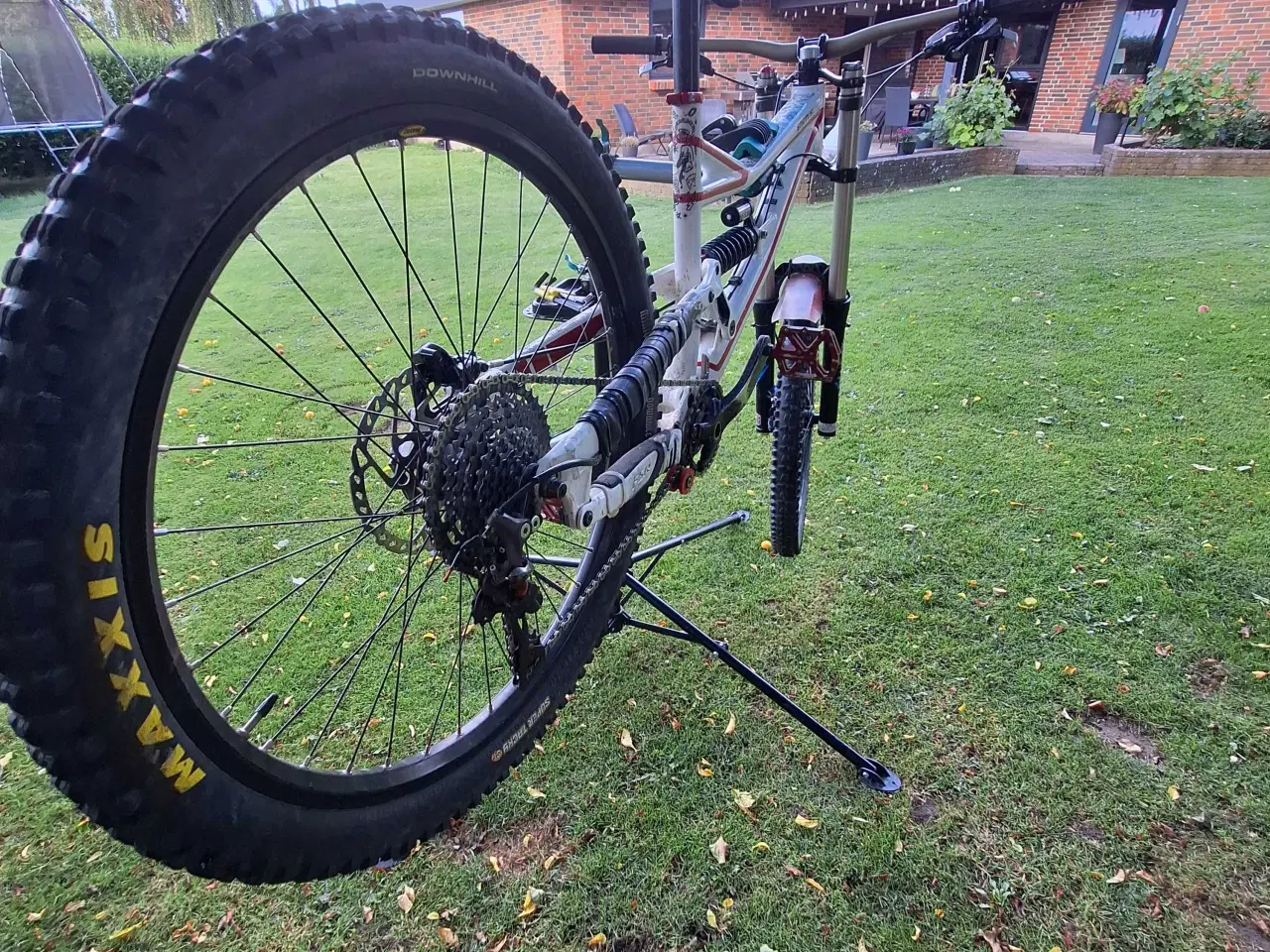 Billede 5 - Specialized status 2 2012 dh 