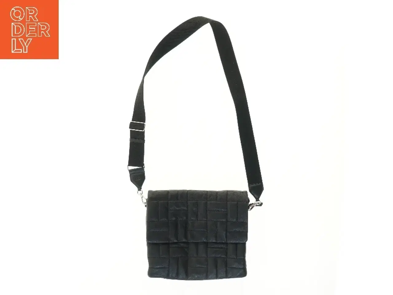 Billede 1 - Markberg skuldertaske i quiltet design fra Markberg (str. 30x28 cm)