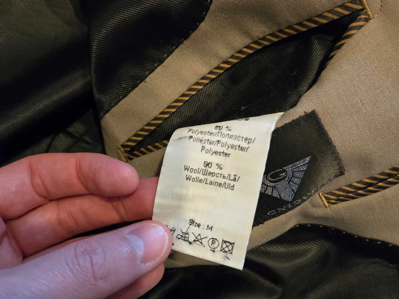 Billede 4 - Brun blazerjakke fra Gnious størrelse M