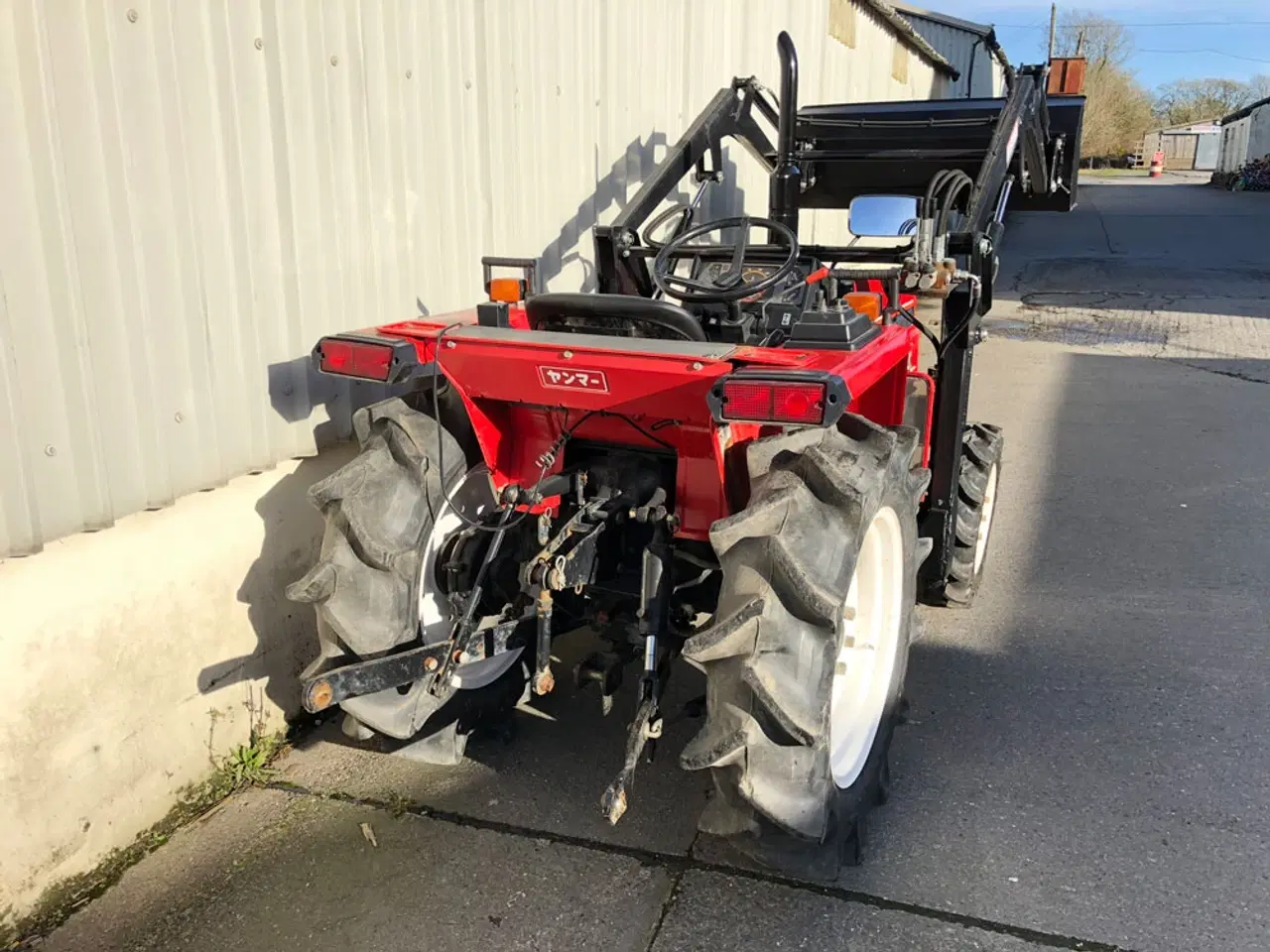 Billede 4 - Traktor ~ Yanmar F20D / 20 hk