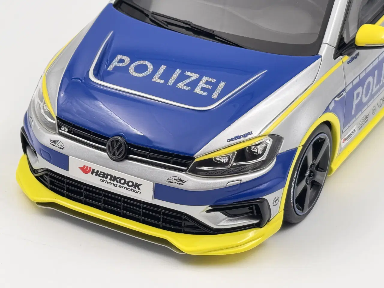 Billede 6 - 2017 VW Golf 400 R Oettinger Polizei 1:18