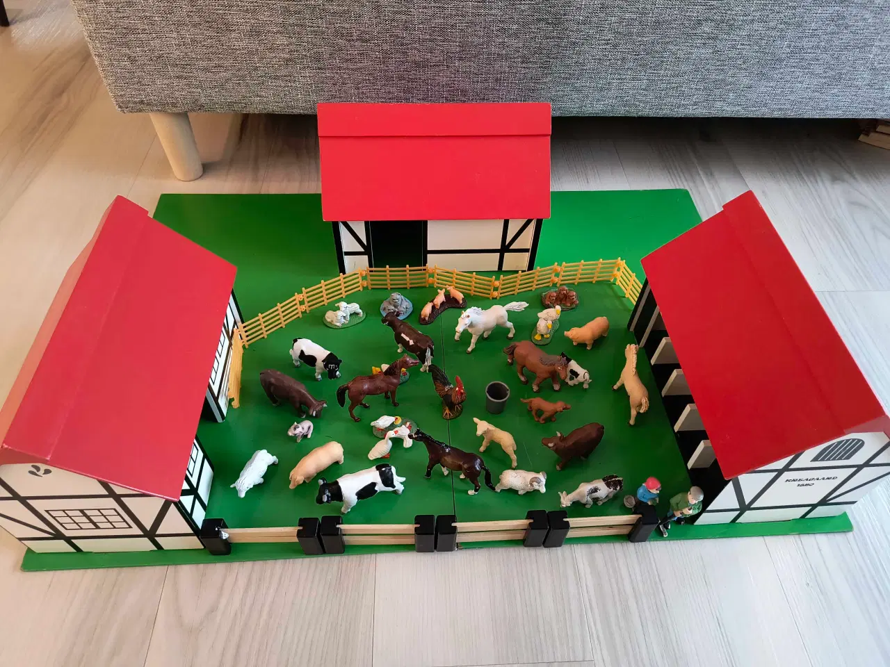 Billede 1 - KREA bondegård 