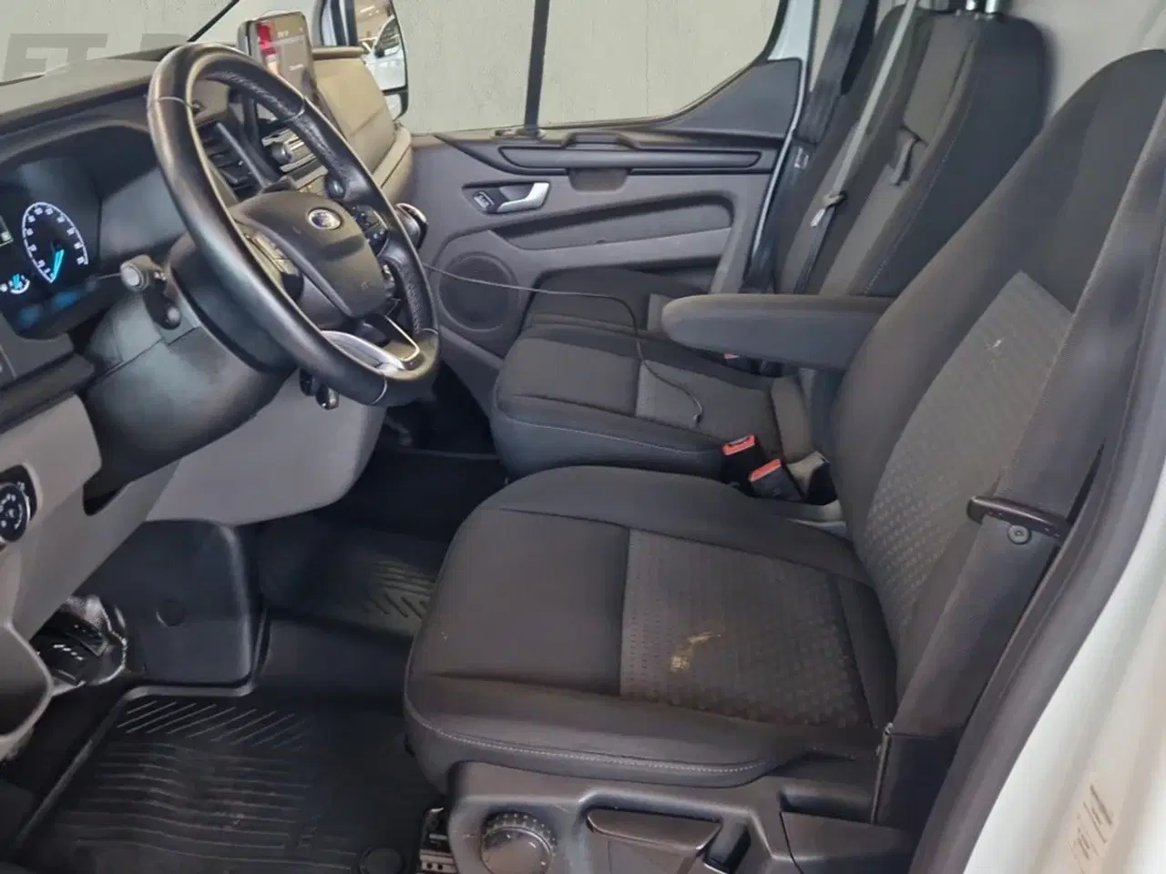 Billede 14 - Ford Transit Custom 300 L2 2,0 TDCi 130 Trend