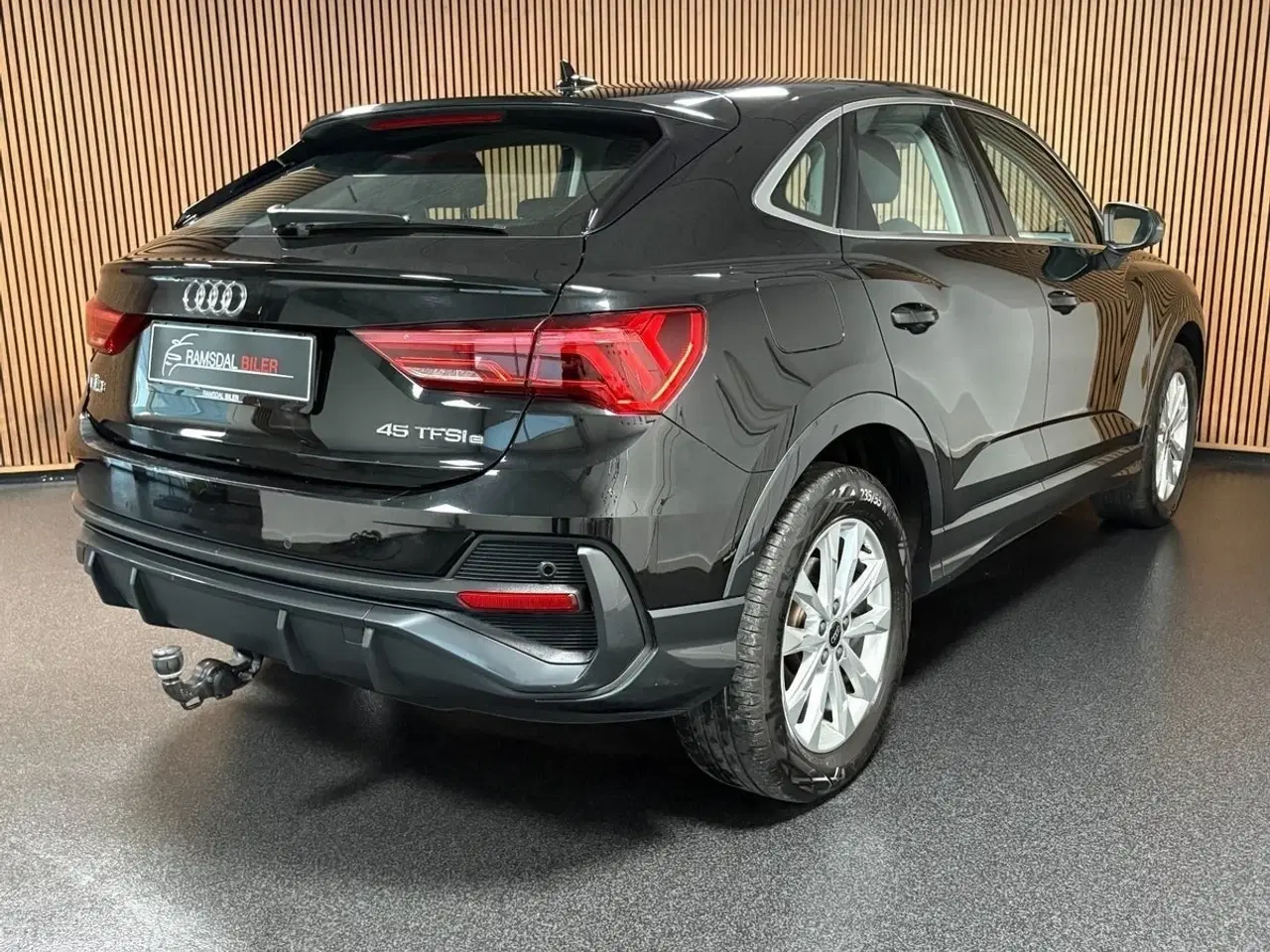 Billede 4 - Audi Q3 45 TFSi e Attitude plus Sportback S-tr.