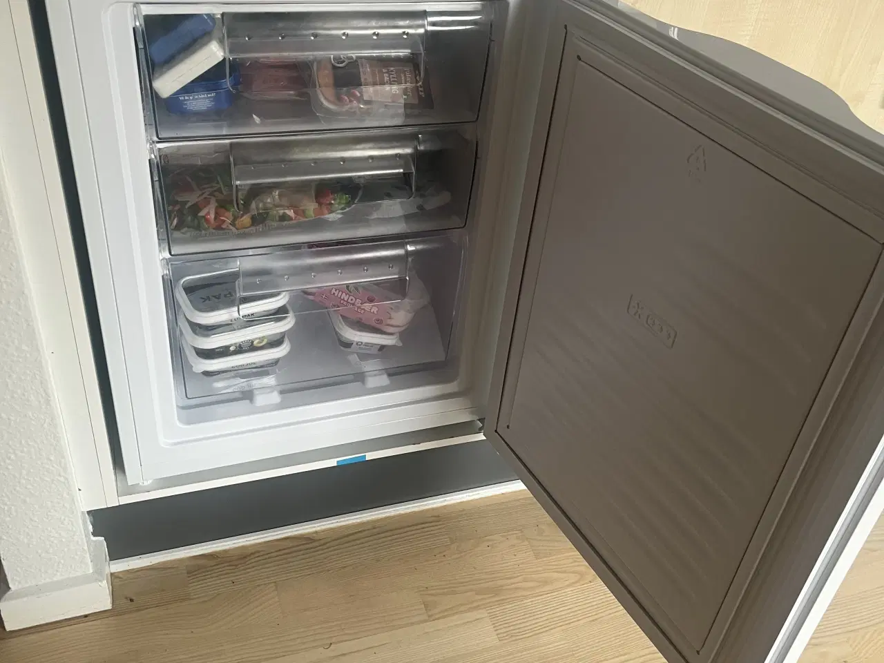 Billede 3 - Køle-/fryseskab
