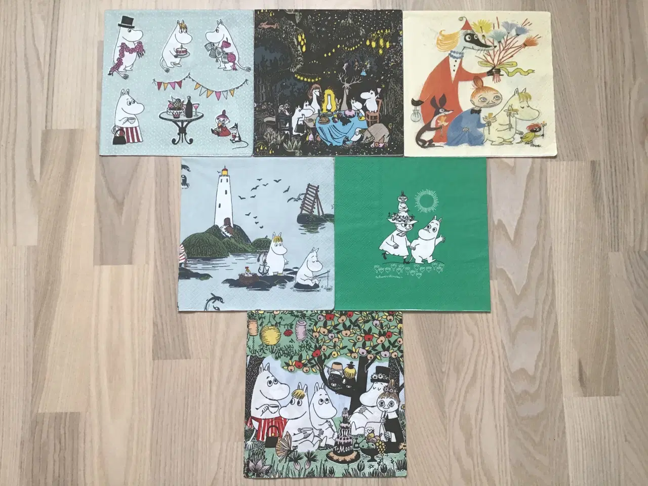 Billede 1 - Nye servietter m/ Moomin