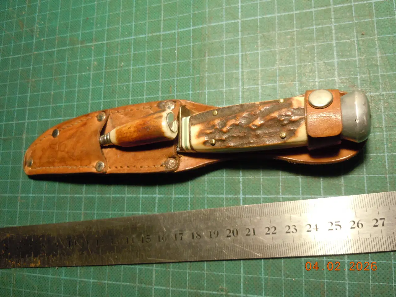 Billede 7 - Dolk med bikniv i læderskede Rehwappen.