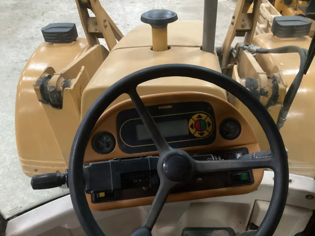 Billede 10 - Hydrema rendegraver 