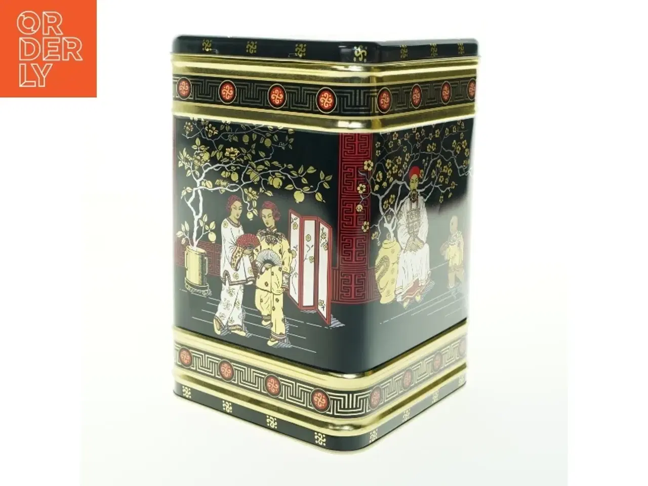 Billede 1 - Dekorativ dåse med asiatiske motiver (str. H. 25,5 cm. 16,5 x 16,5 cm)