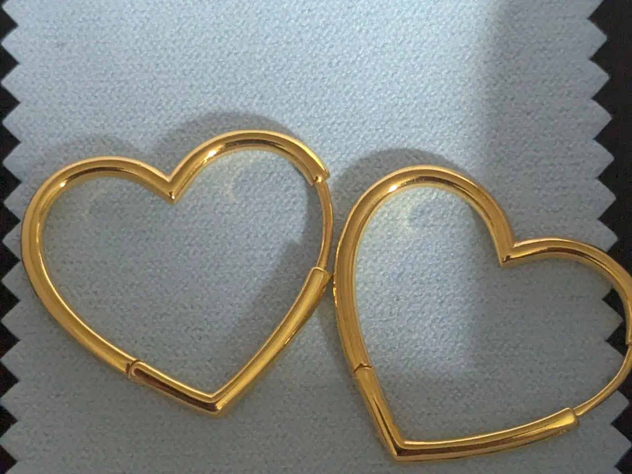 Billede 1 - Forgyldte sterling sølv Hjerte creoler.