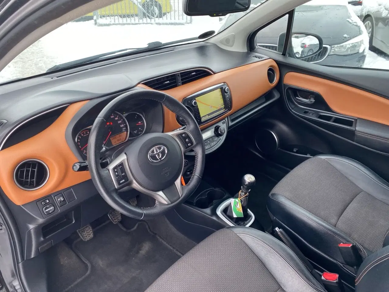 Billede 6 - Toyota Yaris 1,3 VVT-I Lounge Edition 100HK 5d 6g