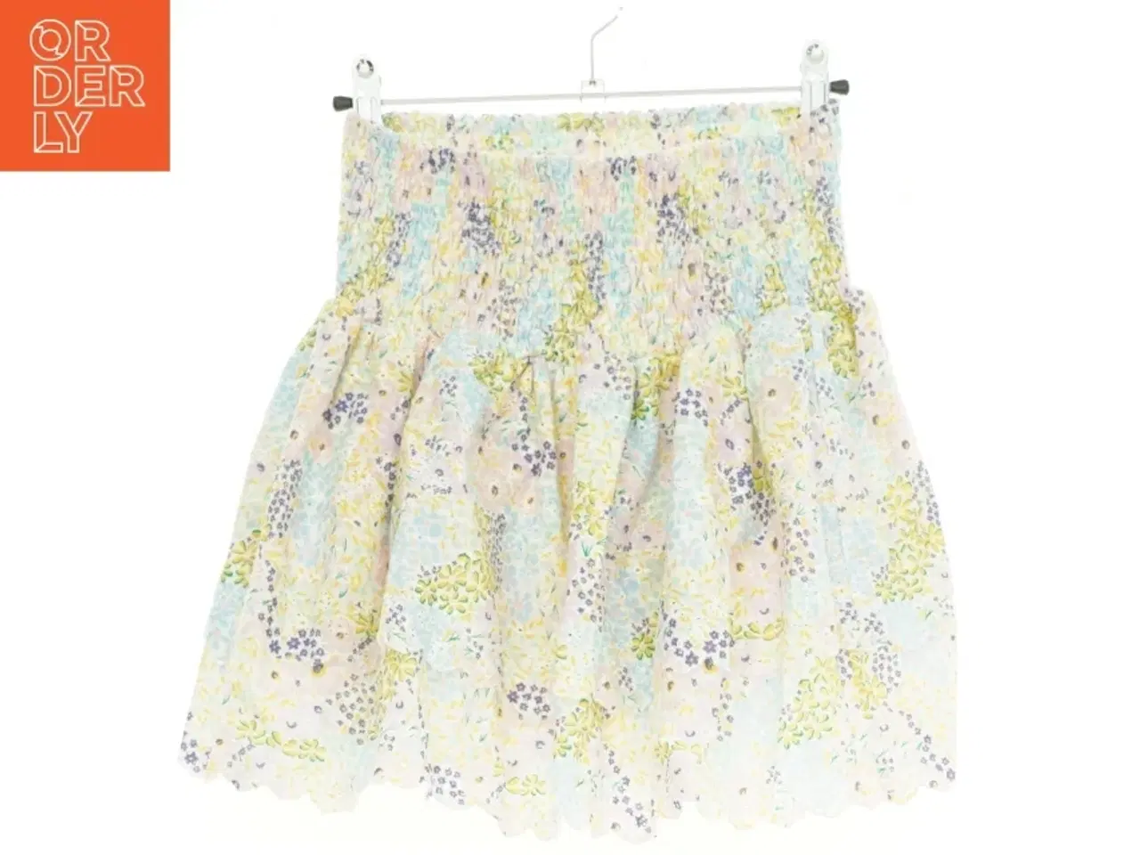 Billede 2 - Nederdel str. 140 cm. Uanvendt