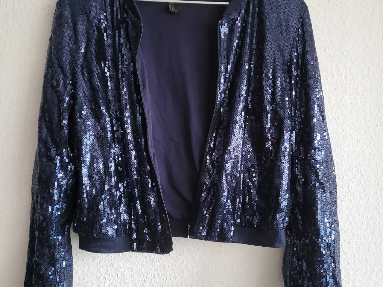 Billede 1 - Paliet bomber jakke