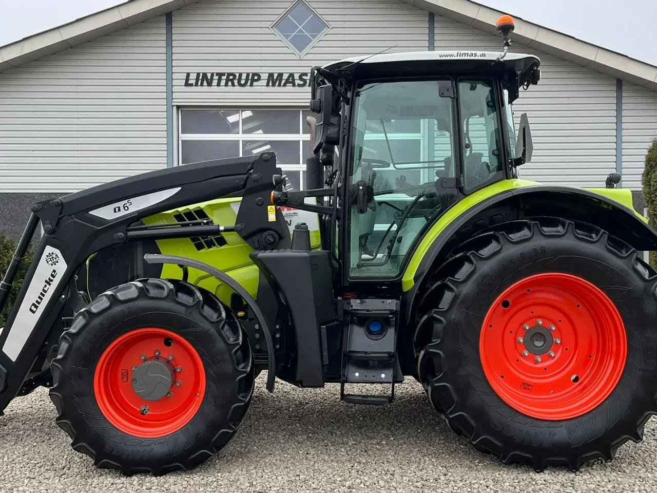 Billede 1 - CLAAS ARION 650 med frontlift og frontlæsser