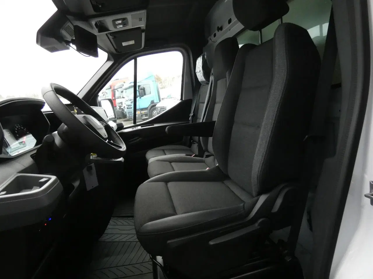 Billede 10 - Renault Master T35 BROBIL 2,0 DCI Alu.kassem./lift 150HK Ladv./Chas. Man.