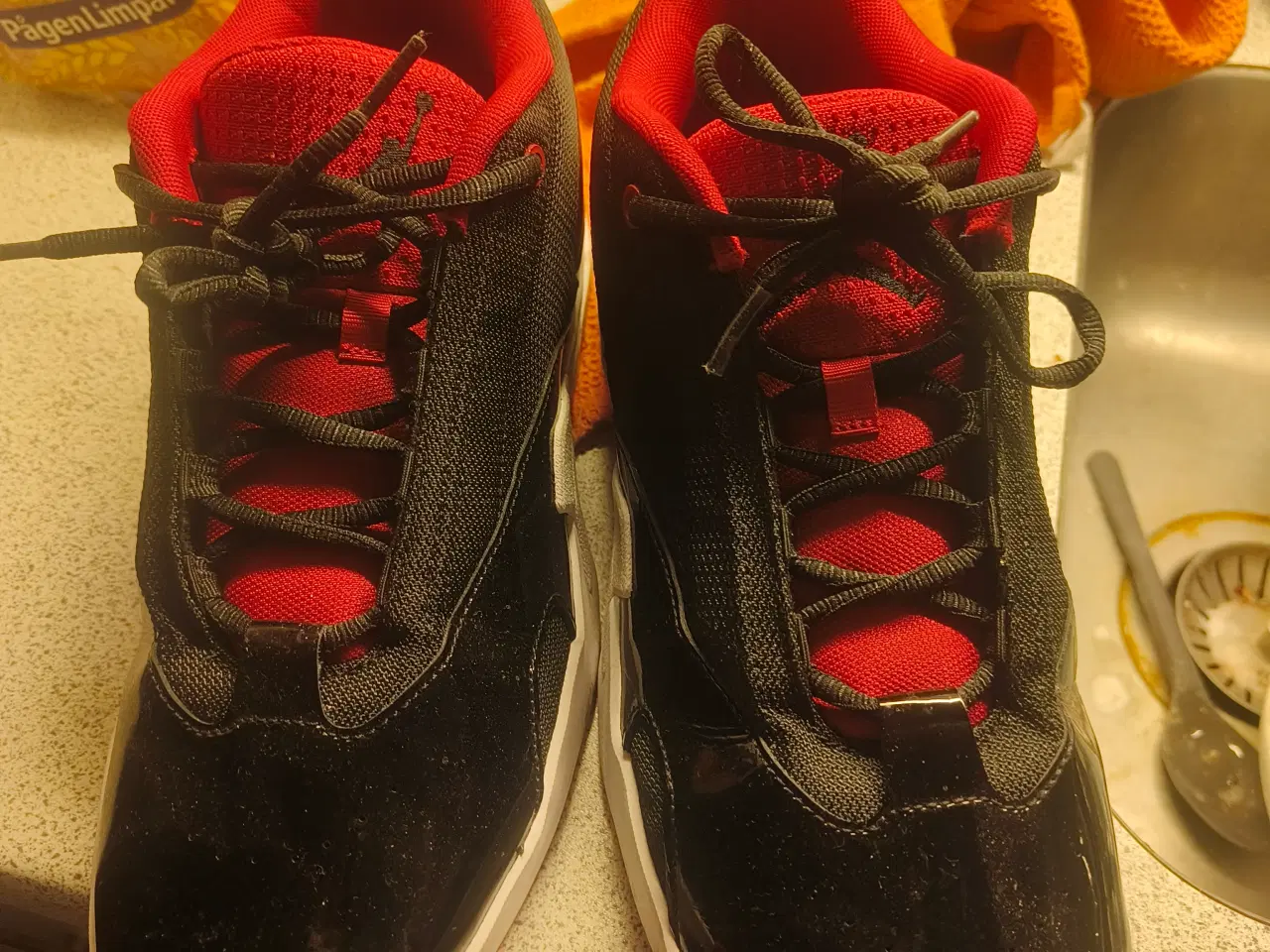 Billede 1 - Jordan sko 