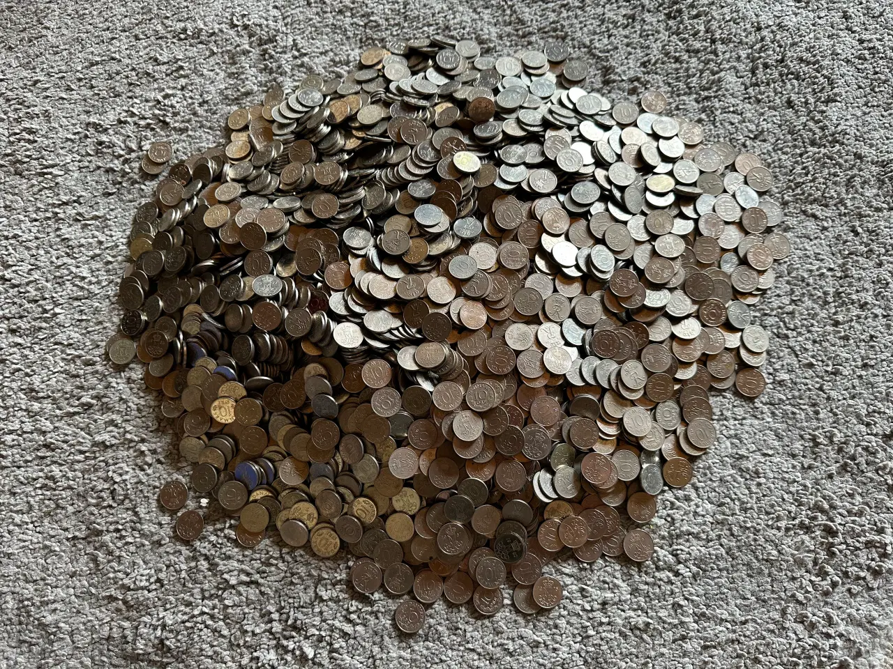 Billede 1 - Et kilo tiører sælges