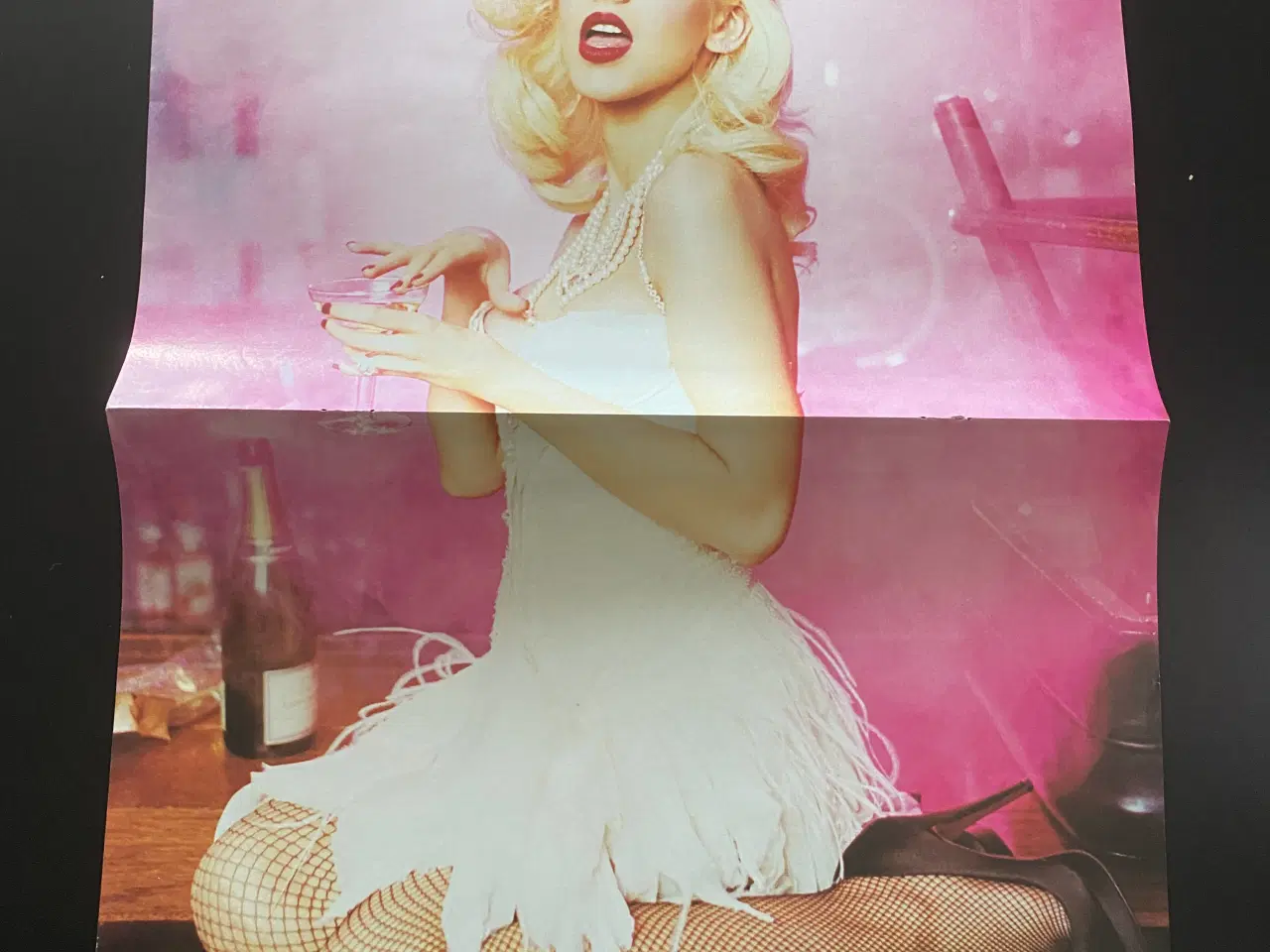 Billede 9 - To-sidet plakater fra 00’erne og 2010’erne, y2k