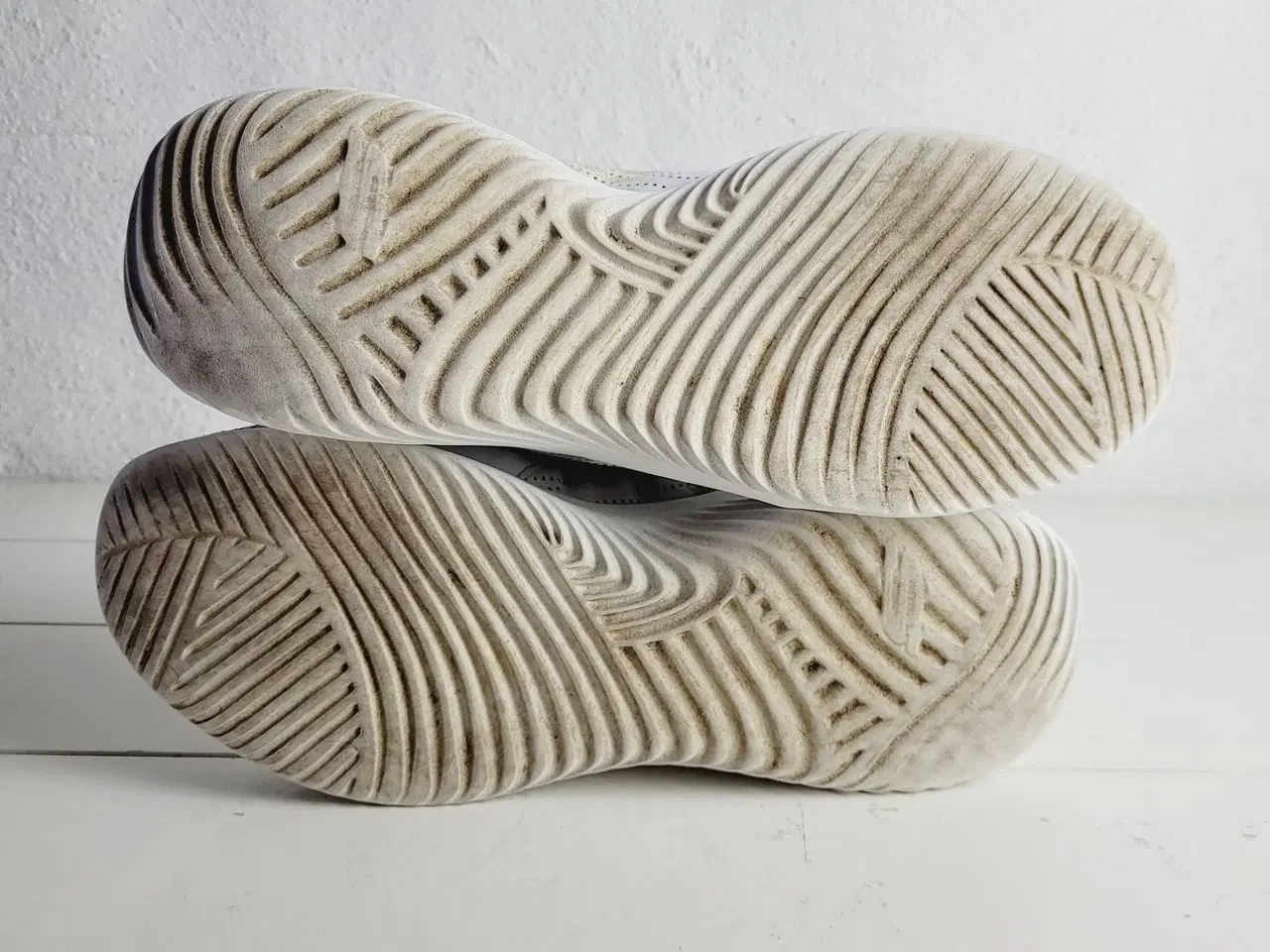 Billede 4 - ⭐️- SKECHERS BOUNDER-VERKONA str. 44