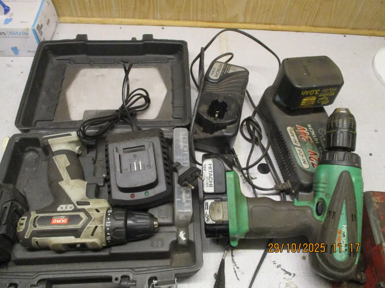 Billede 1 - 2 stk Bore-/skruemaskine batterier holder strøm fe