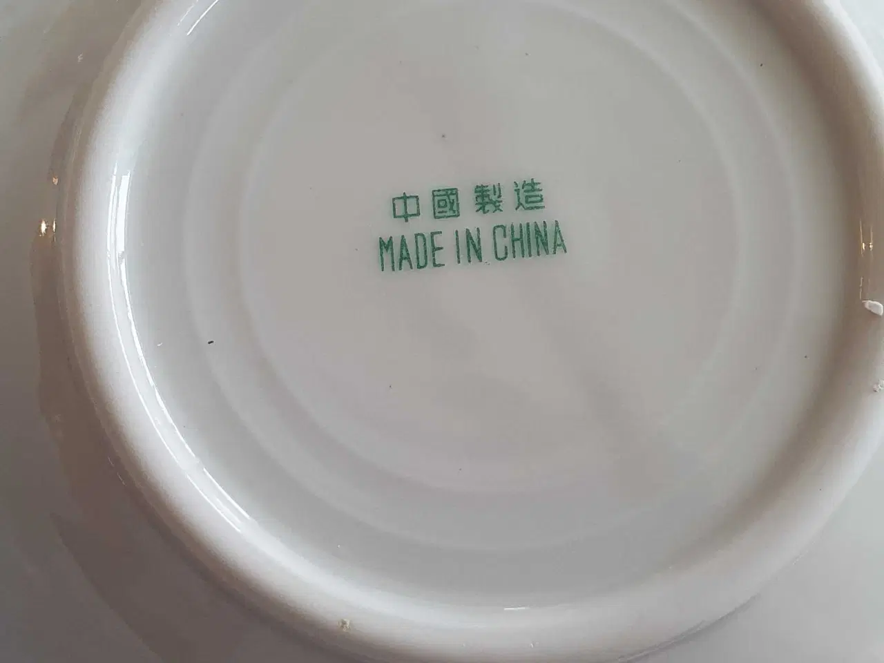 Billede 4 - Fade med guldkant