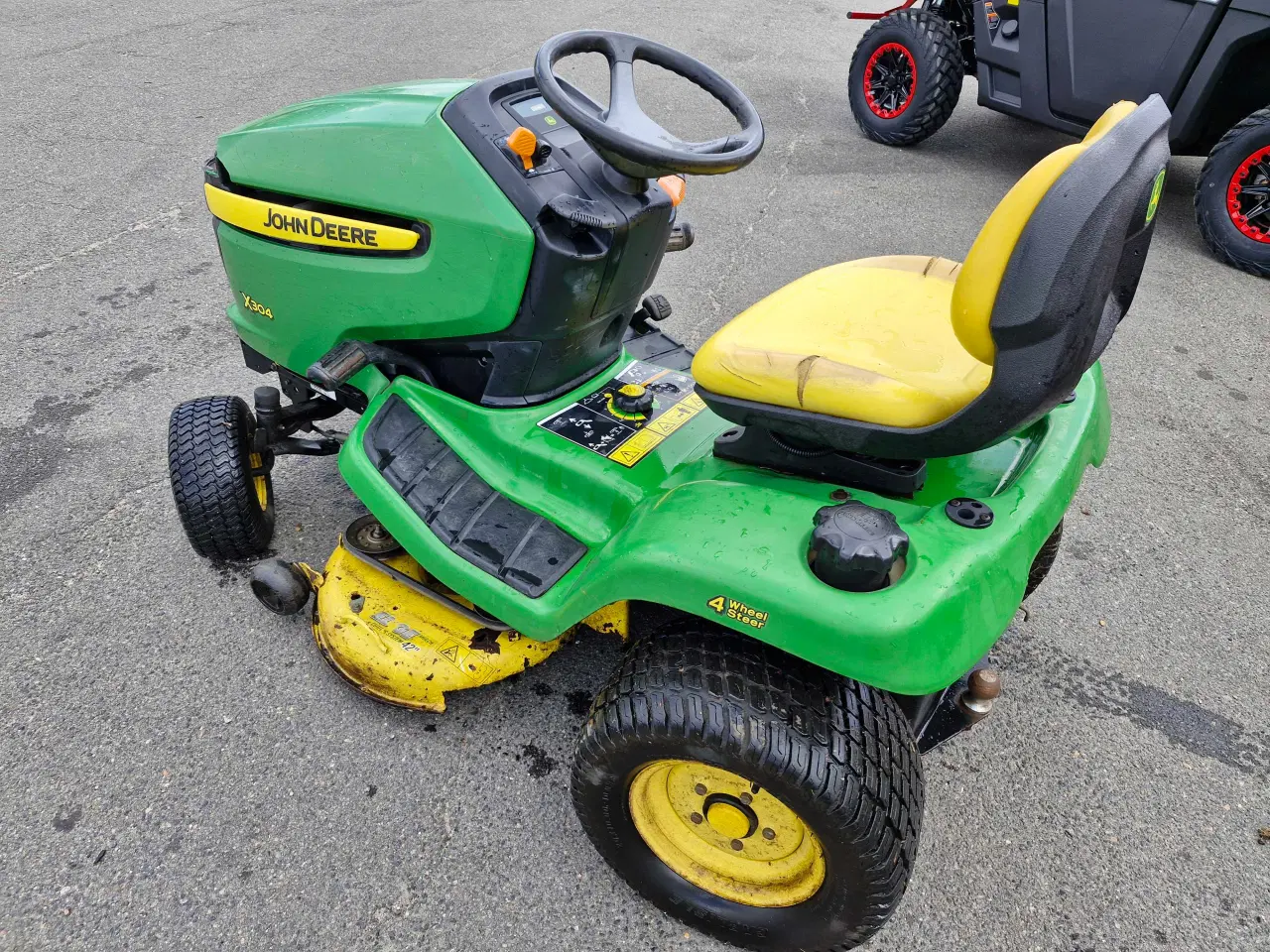 Billede 13 - John Deere X304 m. 42" bagudkast ENGROS.