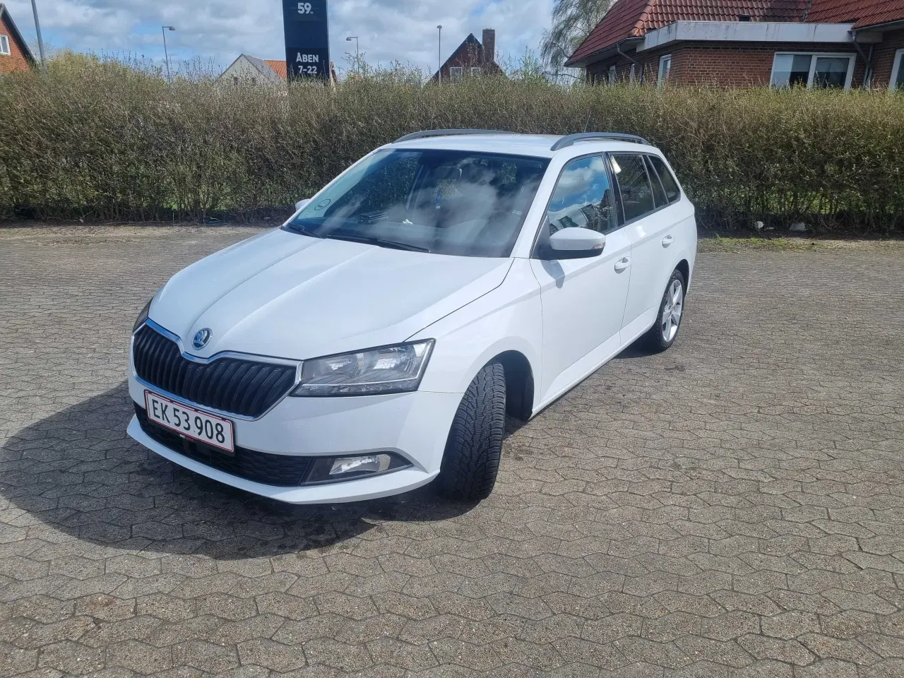 Billede 2 - Fin øko. Bil sælges BEMÆRK Adaptiv fartpilot 