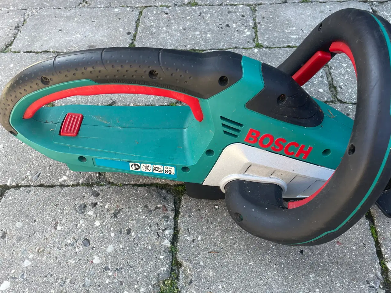 Billede 4 - Bosch akku hækkeklipper 36v med 3 batterier og opl