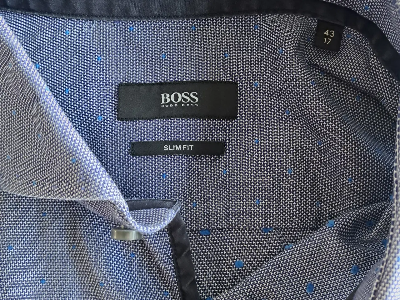 Billede 8 - Skjorte. Hugo Boss 