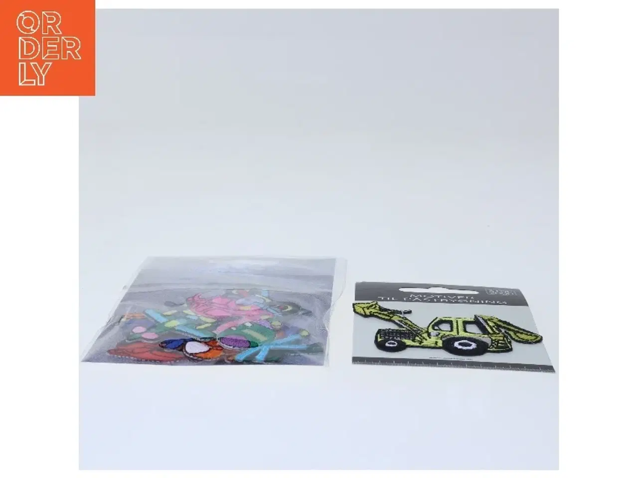 Billede 3 - Strygemærker i designs med biler, fly mv. (str. ca 2-5 cm)