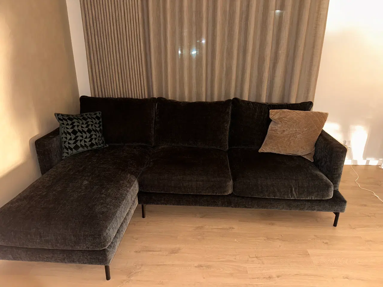 Billede 1 - Sofa med chaiselong