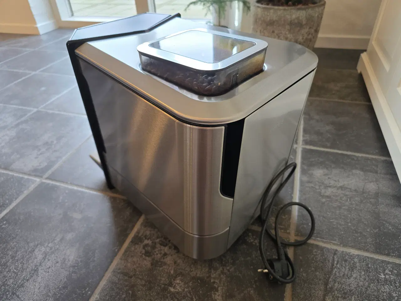 Billede 5 - Siemens EQ.9 s500 Espresso/Kaffemaskine sælges