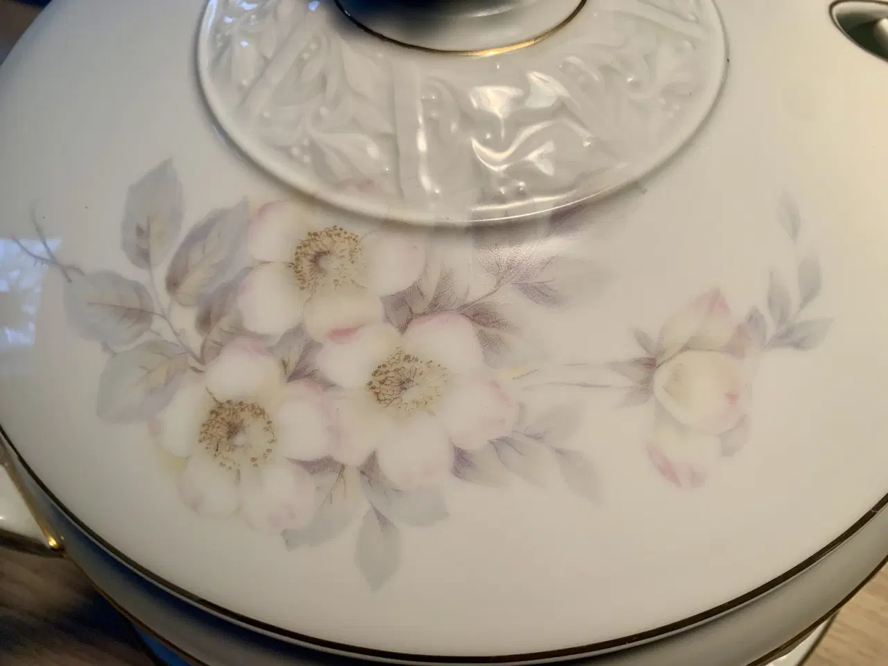 Billede 2 - Æbleblomst terrin og fade