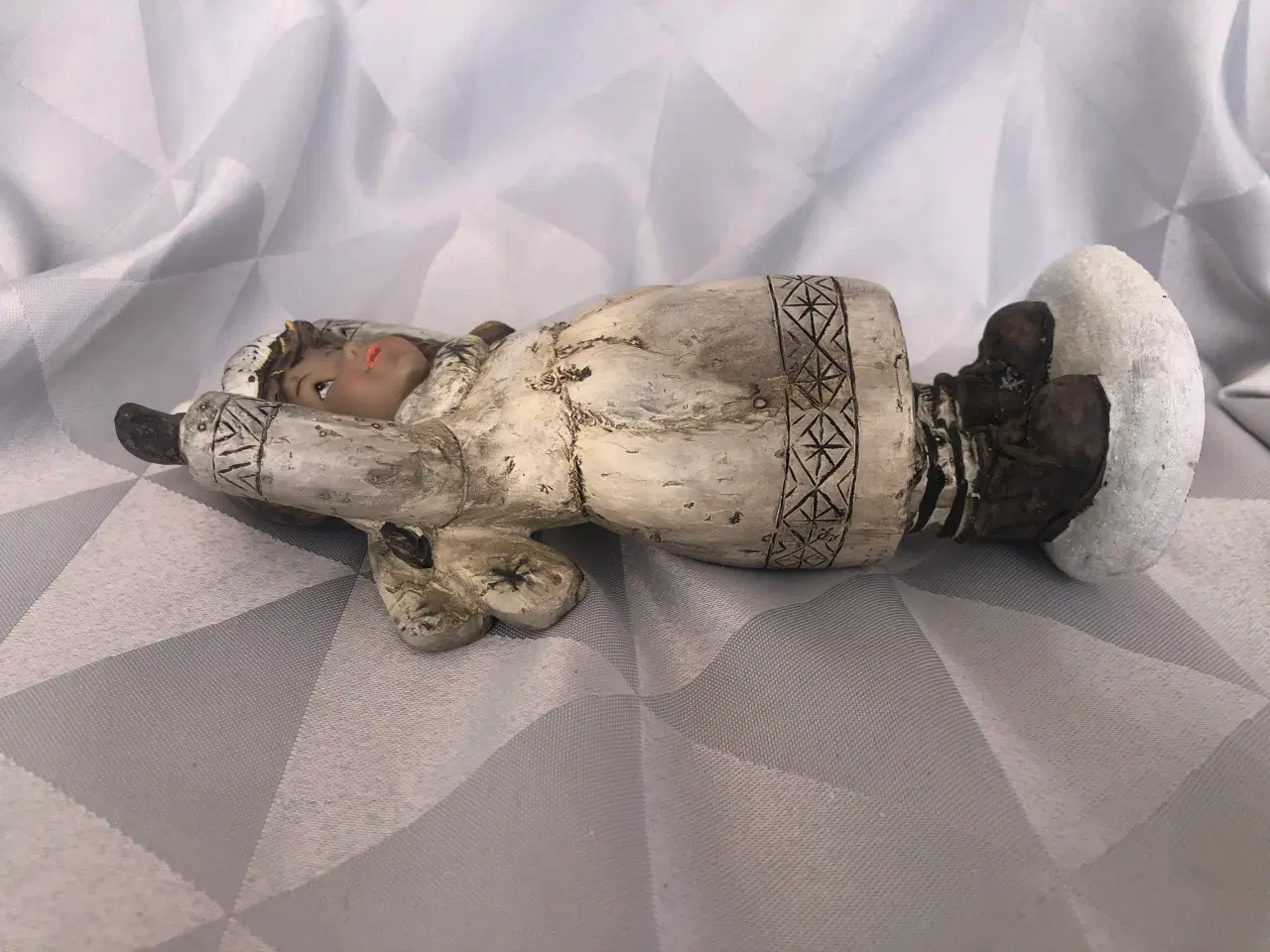 Billede 15 - Keramik vinter pige figur 
