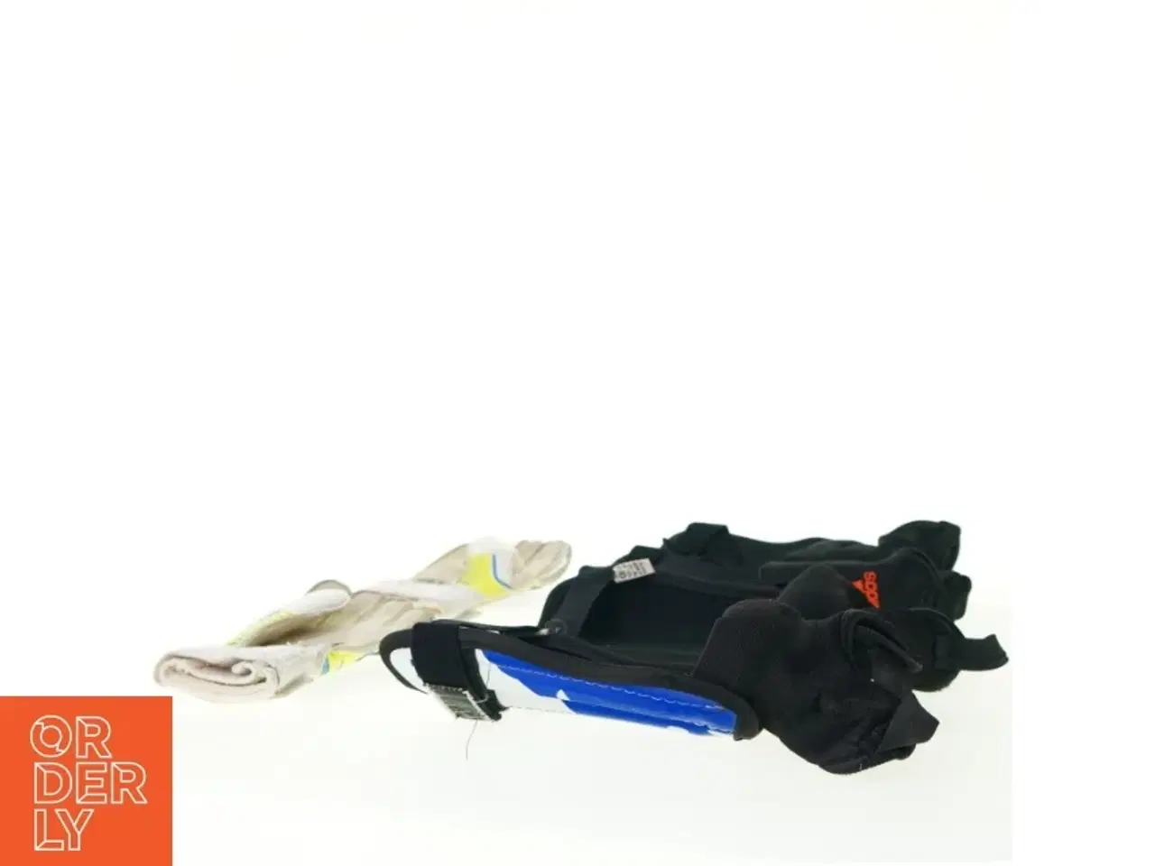 Billede 3 - Fodbold udstyr fra Adidas Select (str. 116 til 134 cm handsker size 3)