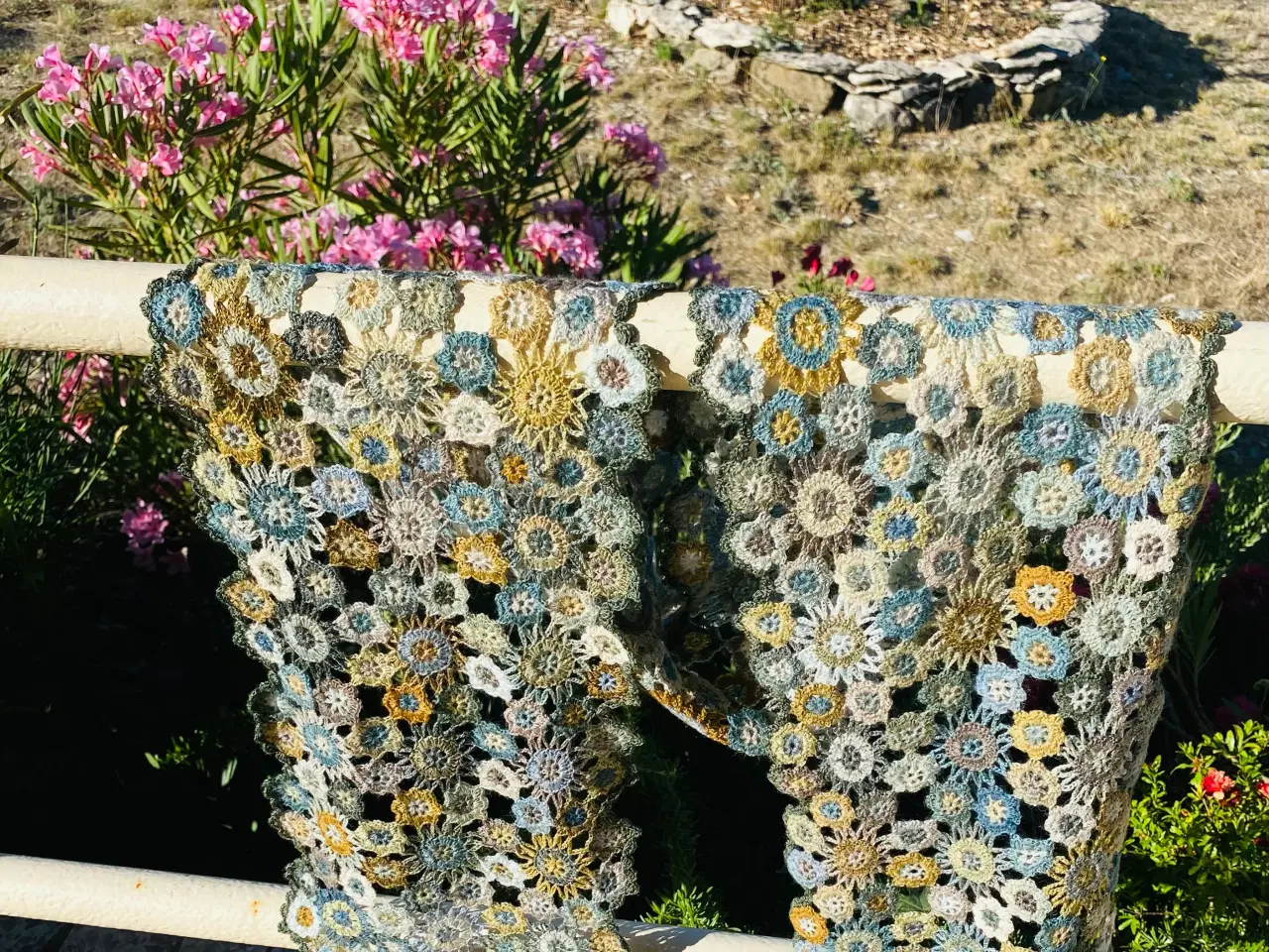 Billede 15 - Tørklæde i eget design med inspiration fra Sophie 