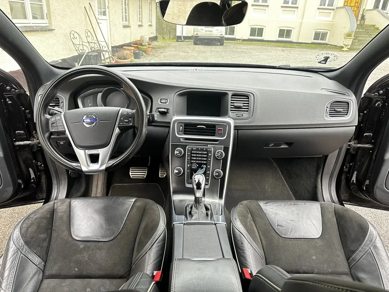 Billede 9 - Volvo V60 2,0 D3 150 R-Design Business aut.