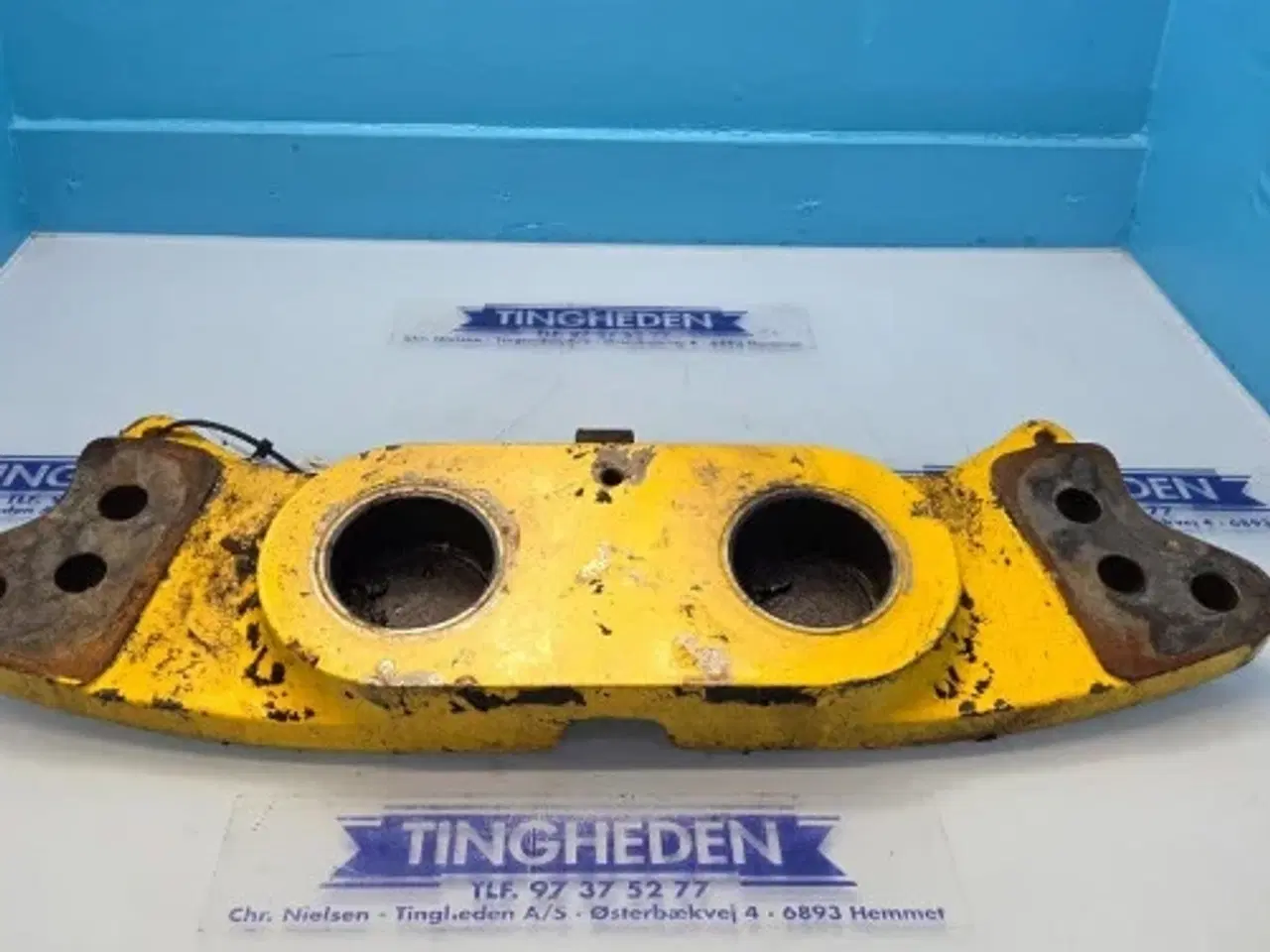 Billede 1 - New Holland LB115B Fastspændingsplade 85803617