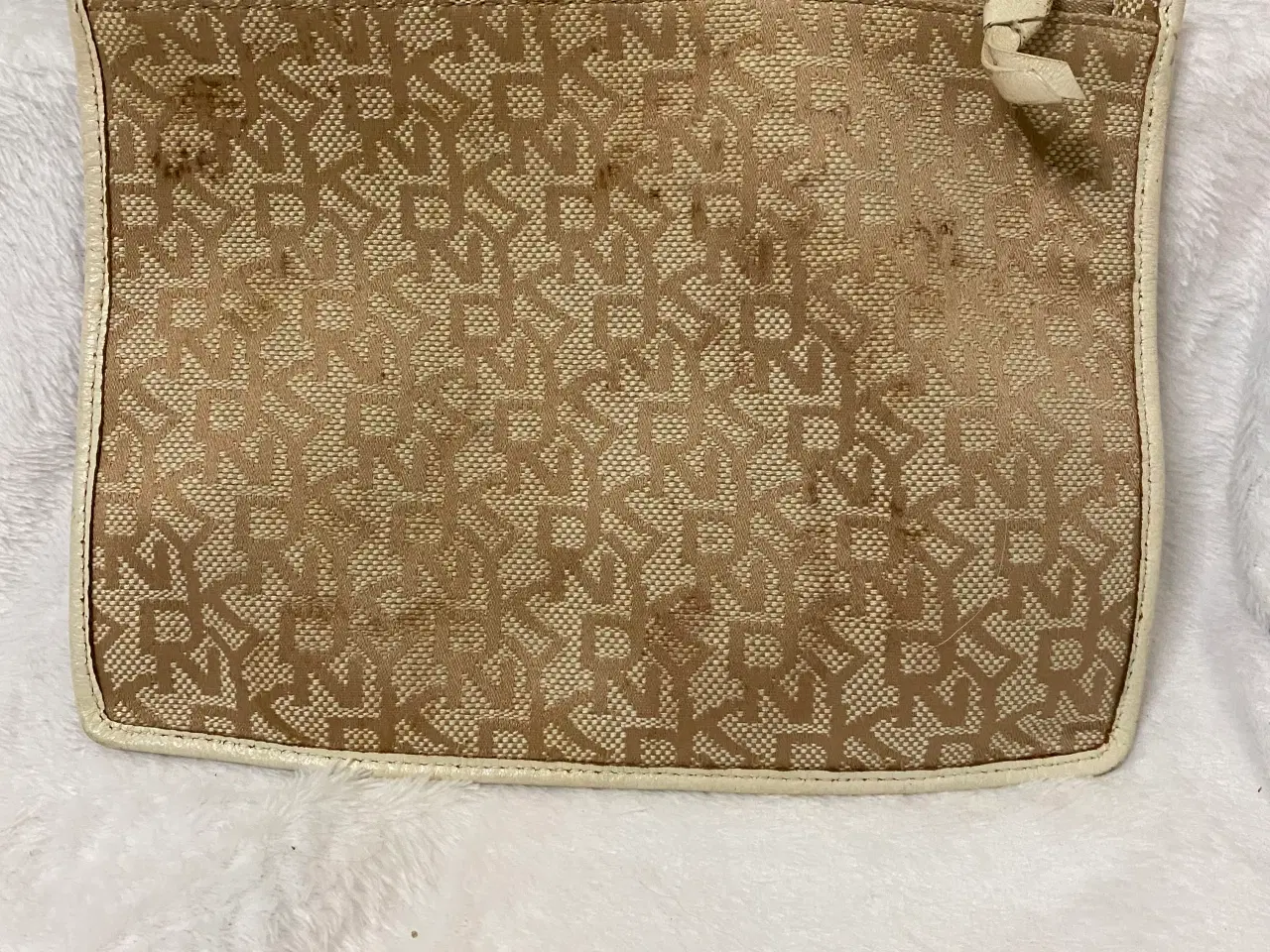 Billede 7 - DKNY shopper + makeup pung