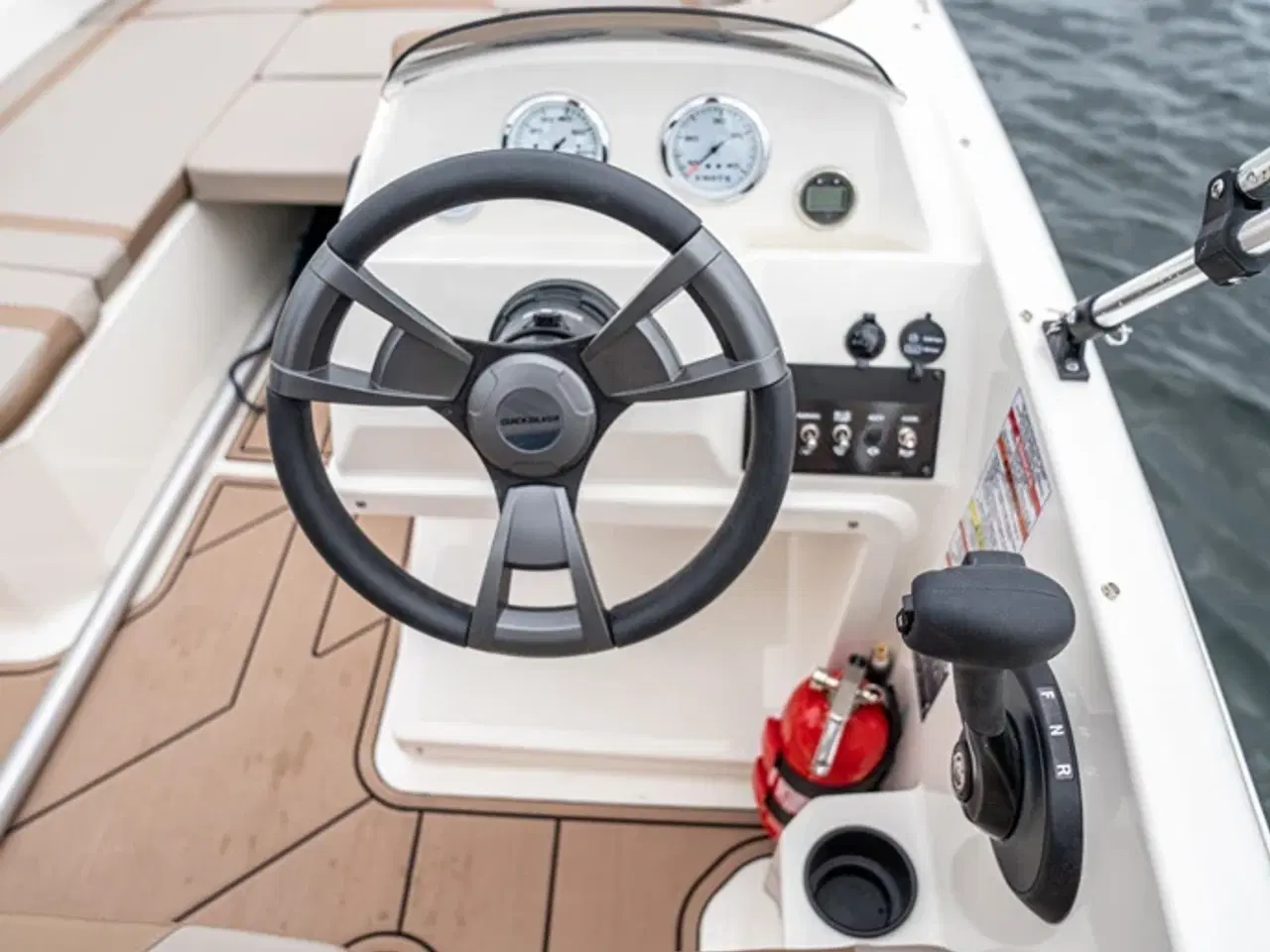 Billede 15 - Activ 475 aXess med 50 hk Mercury-EFI 4 takt