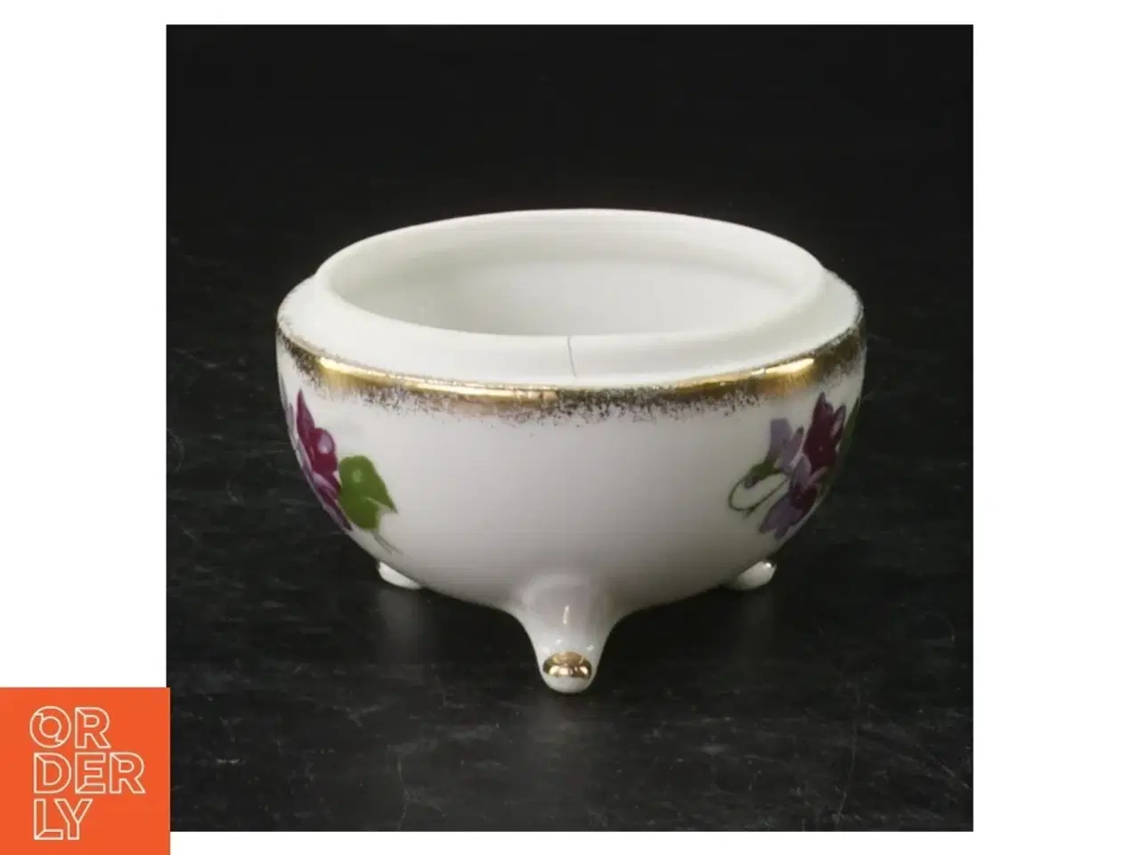 Billede 2 - Porcelæns bonbonniere med blomstermotiv (str. Ø. 7,5 cm)